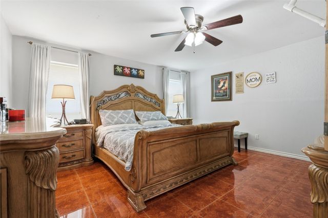 5314 Treewood Drive, Humble, TX 77346