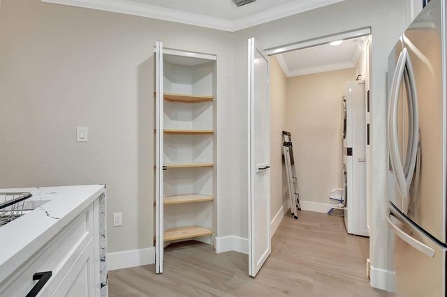 1803 N Flagler Drive 203, West Palm Beach, FL 33407
