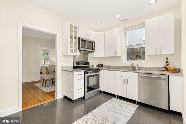 814 K ST NE, Washington, DC 20002