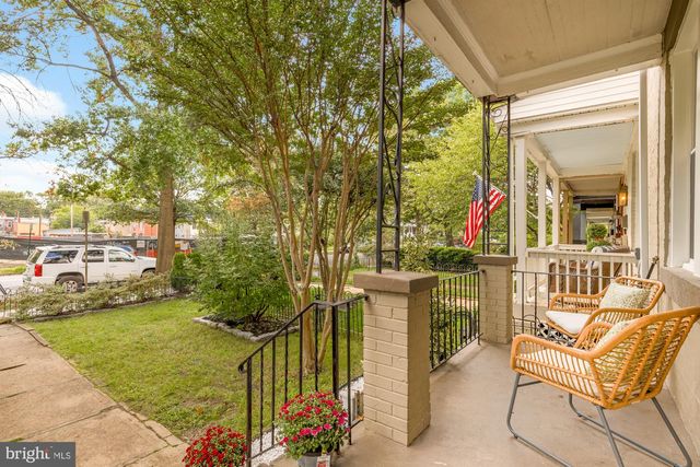 814 K ST NE, Washington, DC 20002