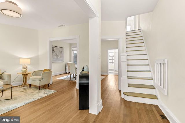 814 K ST NE, Washington, DC 20002