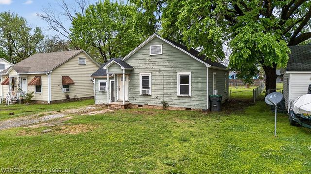 4509 Howell Avenue, Fort Smith, AR 72904