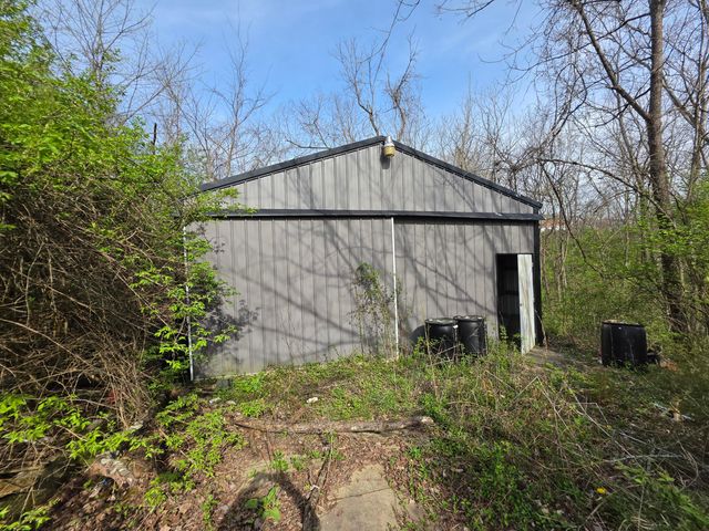 270 Cottonwood Drive, Dry Ridge, KY 41035