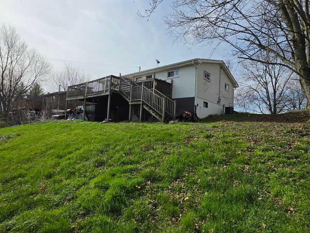 270 Cottonwood Drive, Dry Ridge, KY 41035