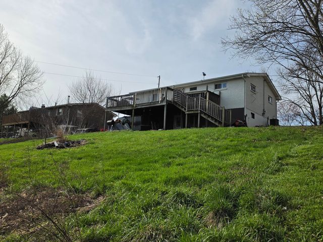 270 Cottonwood Drive, Dry Ridge, KY 41035