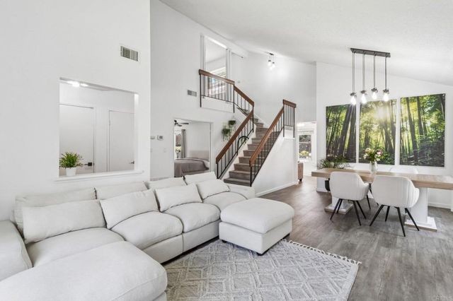 1968 Paseo Del Rey, Vista, CA 92084