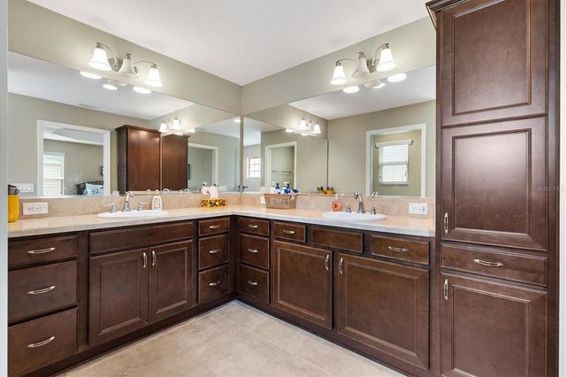 3602 PEPPERIDGE CIRCLE, The Villages, FL 32163