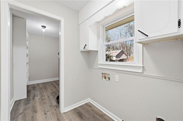 2702 Beecher Drive, Austell, GA 30106