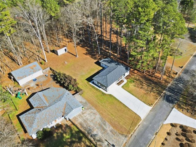 2702 Beecher Drive, Austell, GA 30106