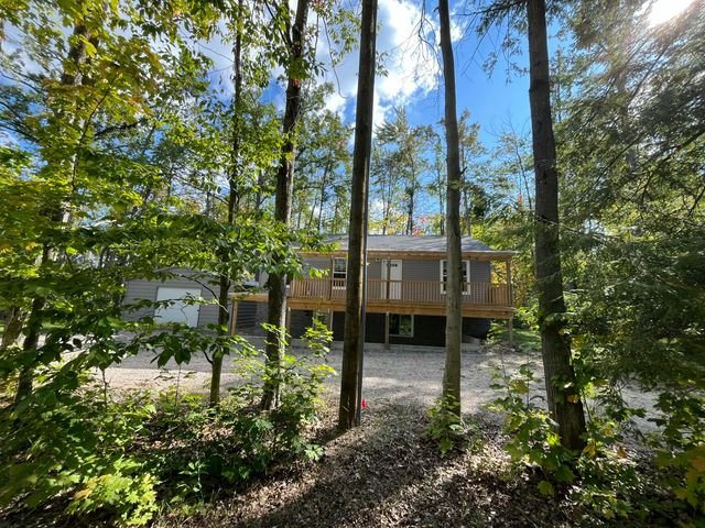 1735 Redwood Drive, Gaylord, MI 49735