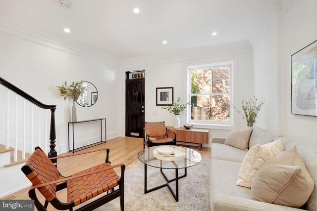 1421 27TH ST NW, Washington, DC 20007