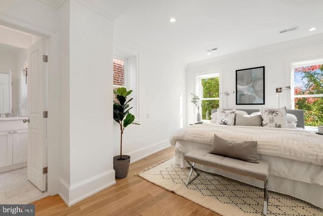 1421 27TH ST NW, Washington, DC 20007