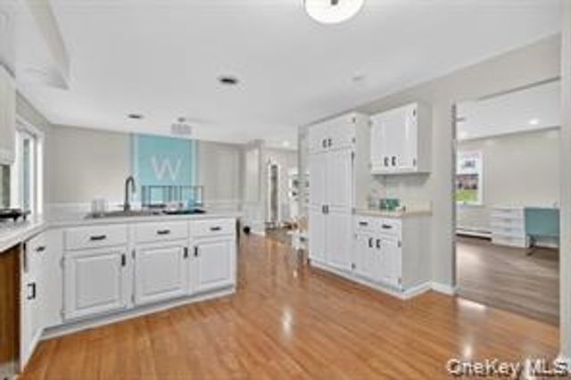 11 Pennsylvania Avenue, Monroe, NY 10950