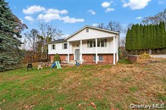 11 Pennsylvania Avenue, Monroe, NY 10950