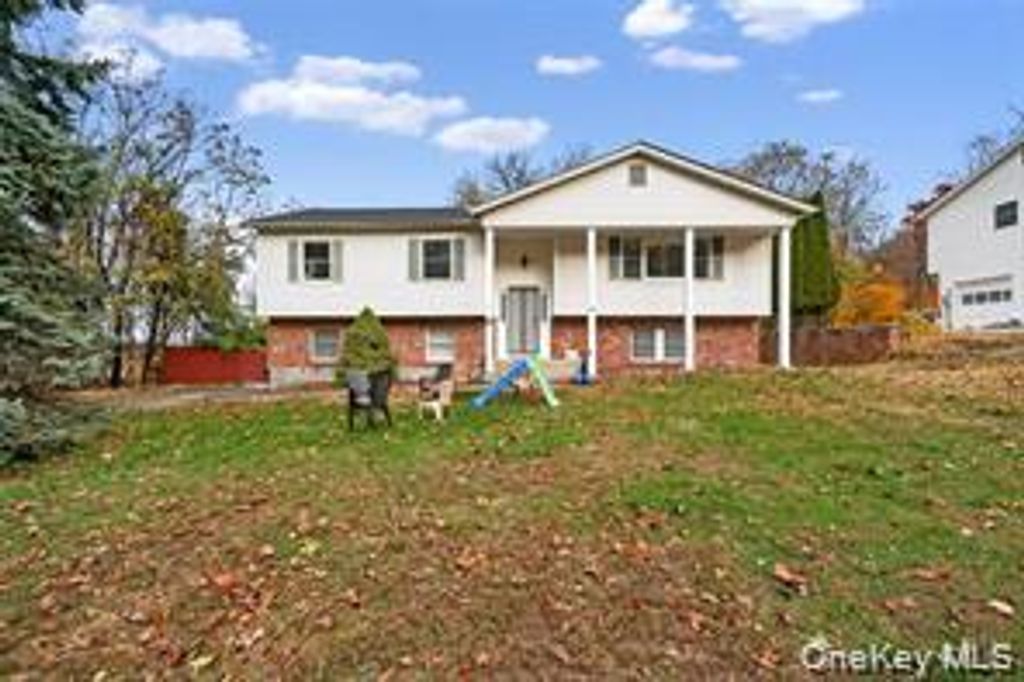11 Pennsylvania Avenue, Monroe, NY 10950