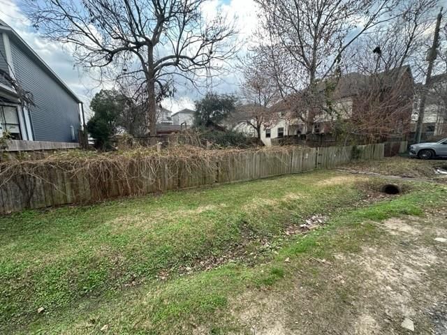 1418 W 24th Street, Houston, TX 77008