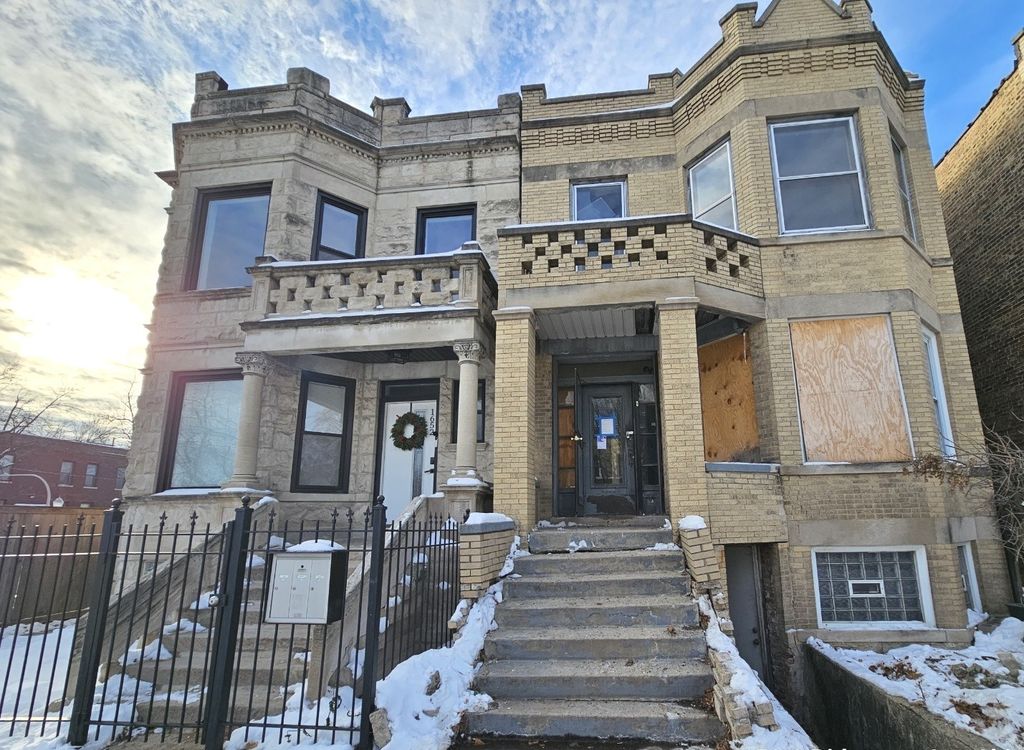 1650 S Ridgeway Avenue, Chicago, IL 60643