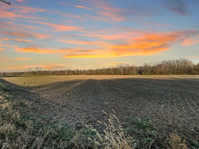 720 E 400 N, Anderson, IN 46012