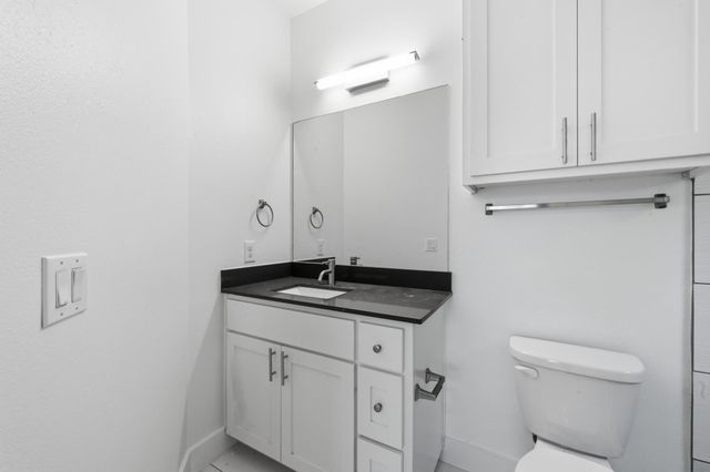6213 Felix Ave A, Austin, TX 78741