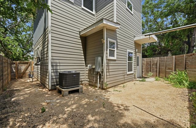 6213 Felix Ave A, Austin, TX 78741