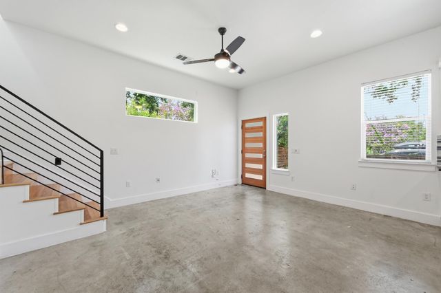 6213 Felix Ave A, Austin, TX 78741