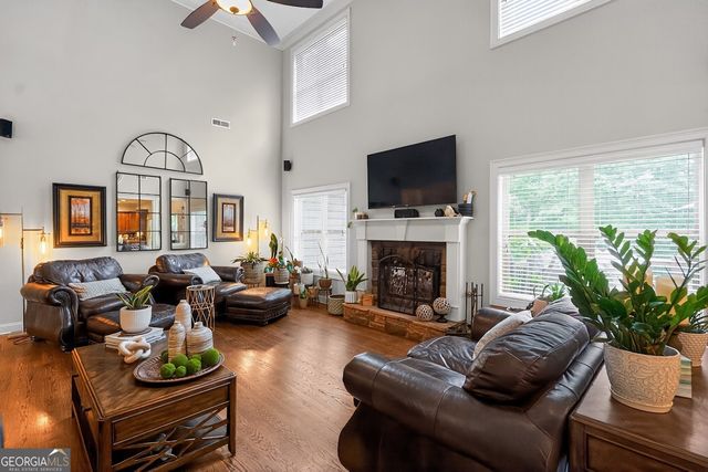 348 Willow Pointe Drive, Lagrange, GA 30240