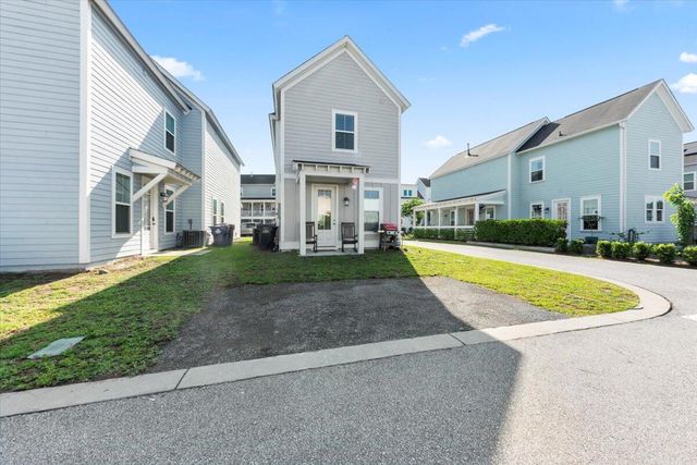 1683 Indy Drive, North Charleston, SC 29405
