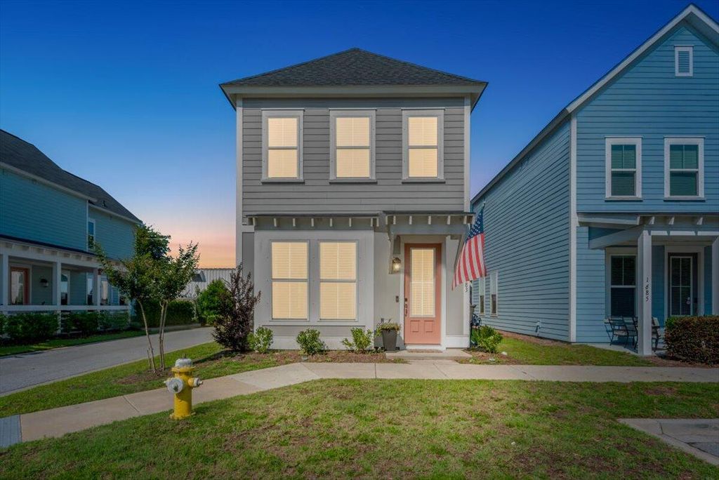 1683 Indy Drive, North Charleston, SC 29405