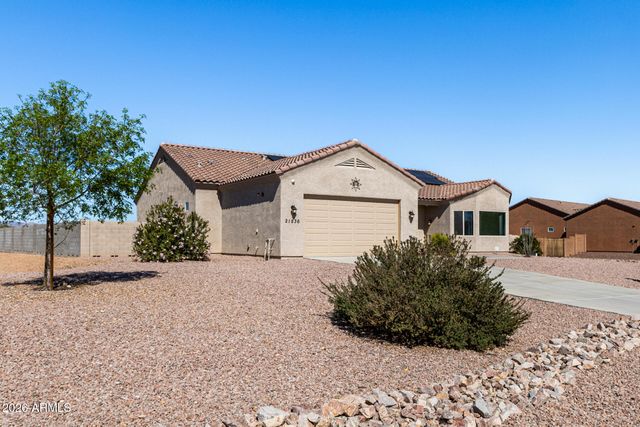 21836 W QUAILS NEST --, Wittmann, AZ 85361