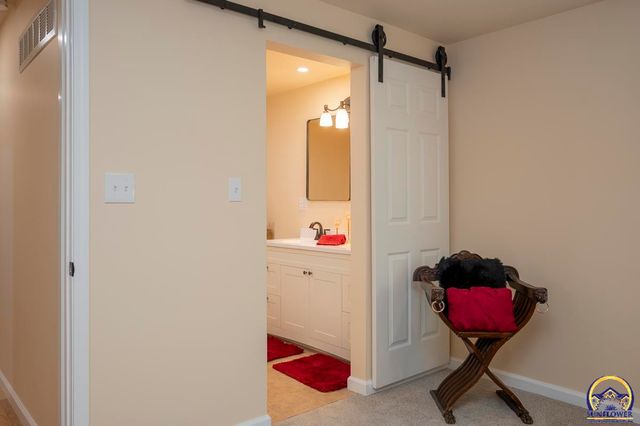 11933 S Topeka AVE, Carbondale, KS 66414