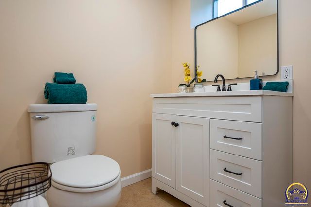 11933 S Topeka AVE, Carbondale, KS 66414