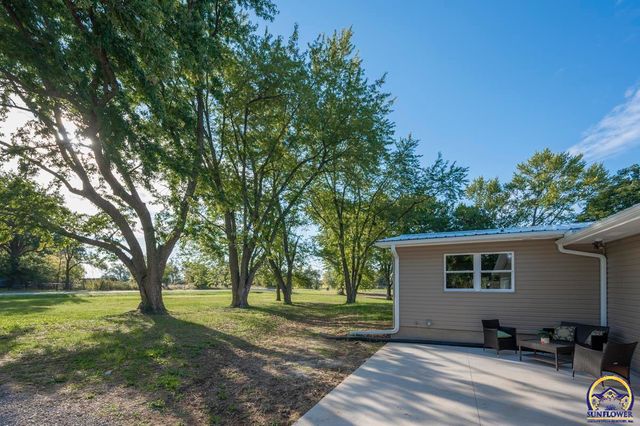 11933 S Topeka AVE, Carbondale, KS 66414