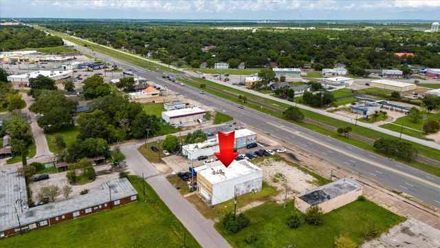 358 Demolay Street, La Marque, TX 77568