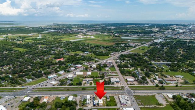 358 Demolay Street, La Marque, TX 77568