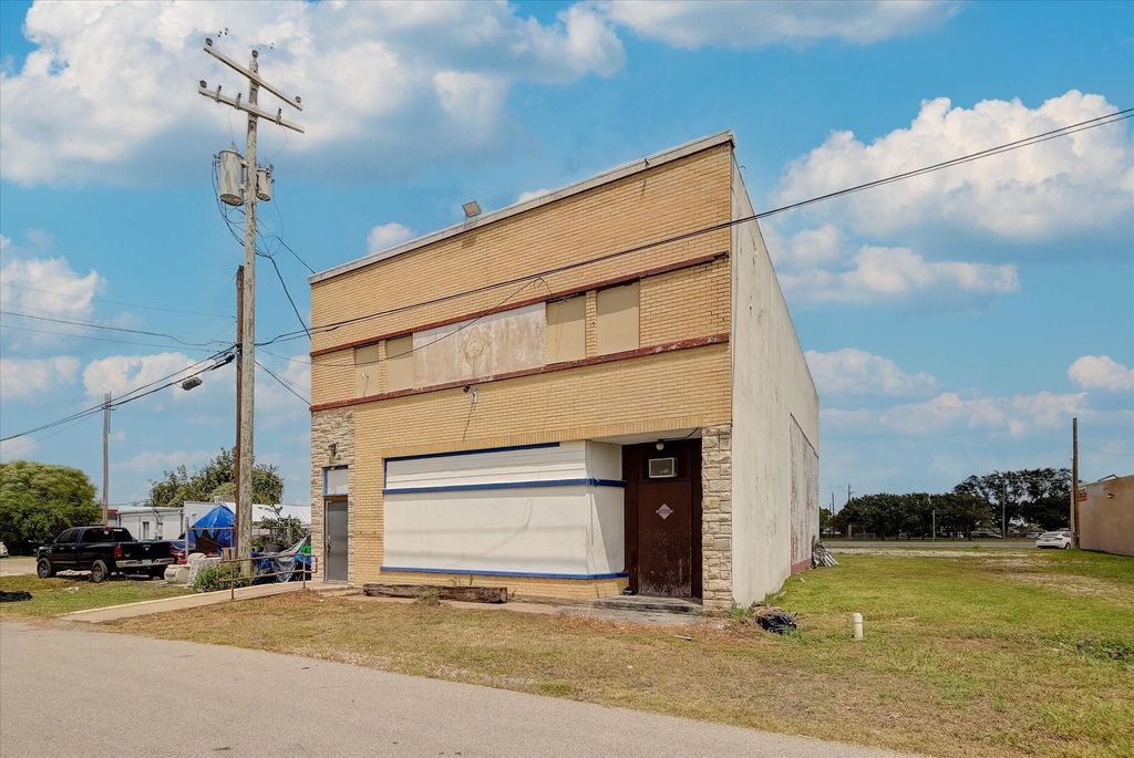 358 Demolay Street, La Marque, TX 77568