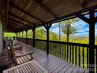 586 Tanglewood Lane, Saluda, NC 28773
