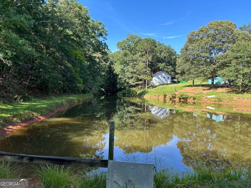 2398 James Springs Road, Danielsville, GA 30633