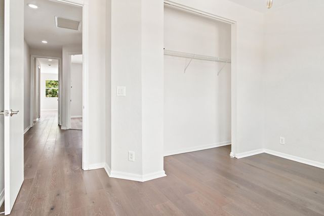 207 Isle Verde Way, Palm Beach Gardens, FL 33418
