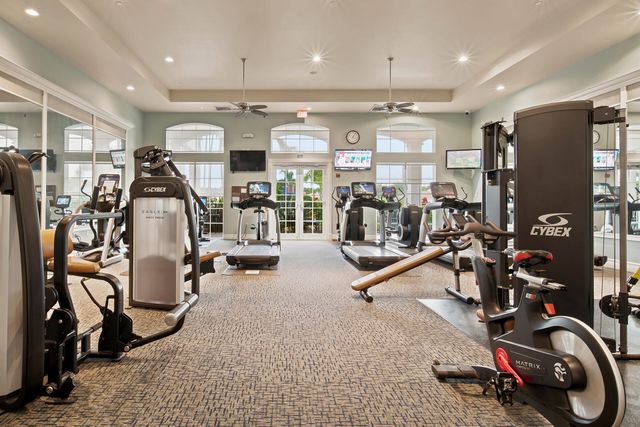 207 Isle Verde Way, Palm Beach Gardens, FL 33418