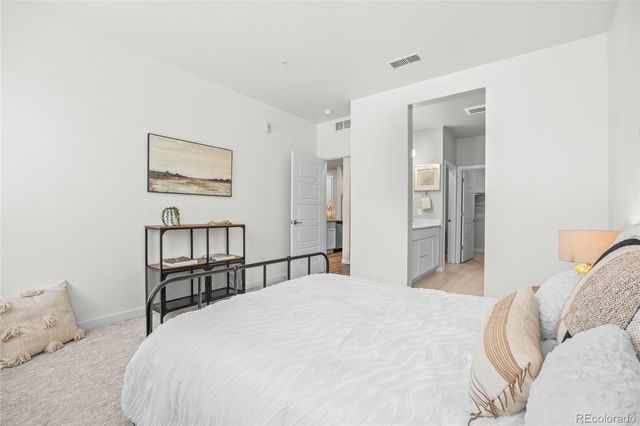 480 E Fremont Place 206, Centennial, CO 80122