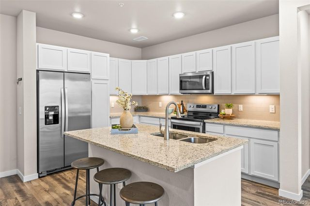 480 E Fremont Place 206, Centennial, CO 80122