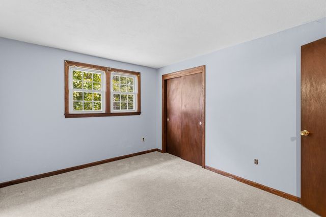36 Alexander Ave, Dracut, MA 01826