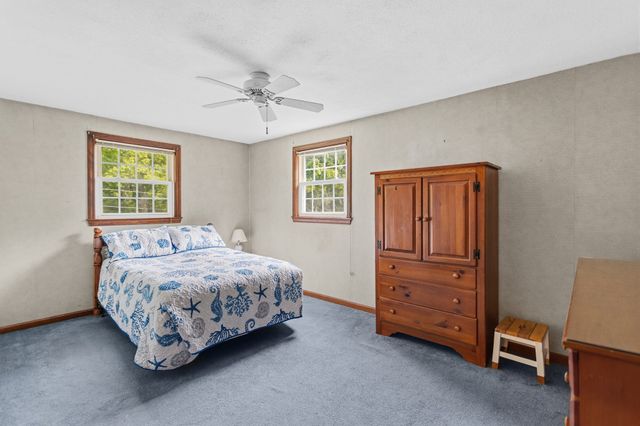 36 Alexander Ave, Dracut, MA 01826