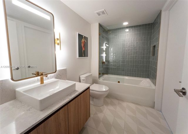 159 NE 6th Street 2508, Miami, FL 33132