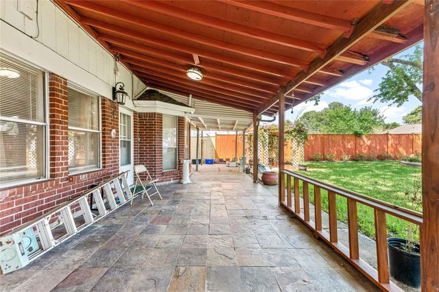 14118 Barkerview Court, Houston, TX 77084