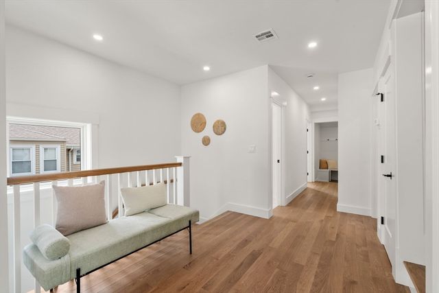 220 Sycamore Street 2, Watertown, MA 02472
