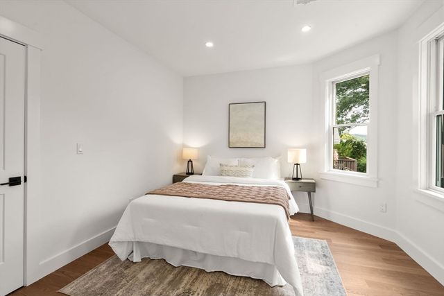 220 Sycamore Street 2, Watertown, MA 02472