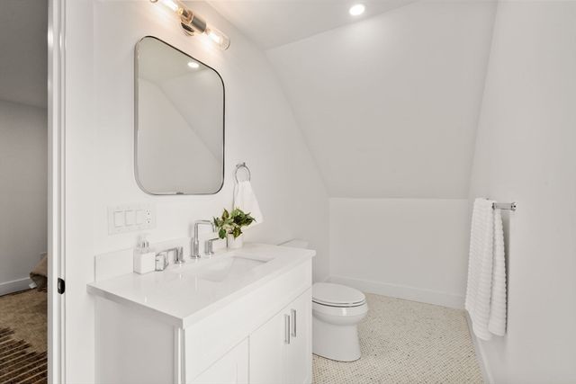 220 Sycamore Street 2, Watertown, MA 02472