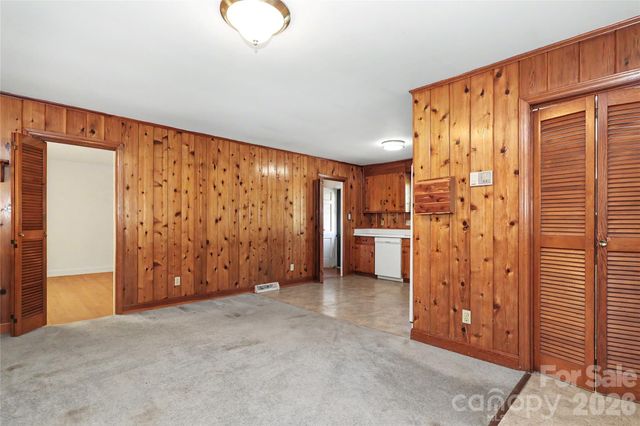 7331 Briardale Drive, Charlotte, NC 28212