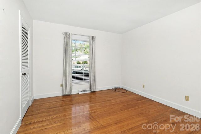 7331 Briardale Drive, Charlotte, NC 28212